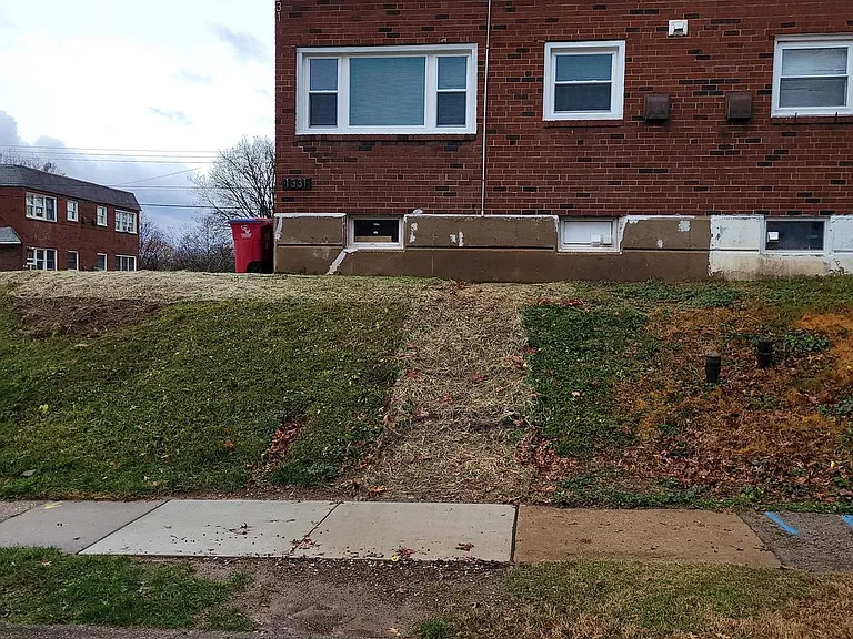 1331 Astor St #2 — Photo 2