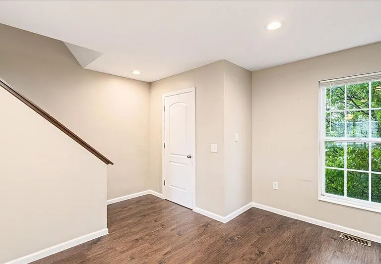 7208 Billy Goat Dr #NEW ALBANY — Photo 6