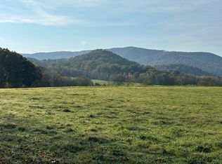 7778 E Valley Rd, Pikeville, TN 37367