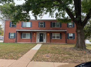 3984 Brittany Cir #D, Bridgeton, MO 63044