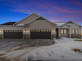4517 Luke St, Cedar Falls, IA 50613