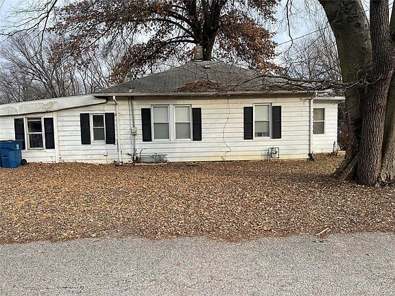 3rd image of 3502 Thomas Ave