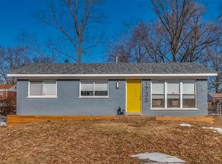 1735 Elkins Dr, Saint Louis, MO 63136