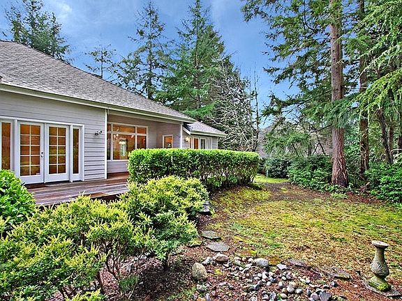 4th image of 13120 Muir Dr NW