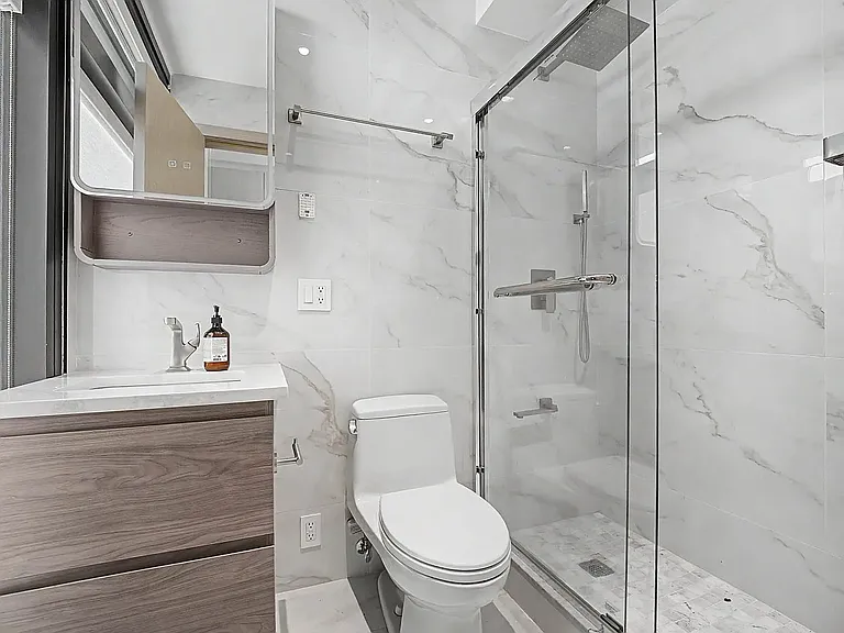 42-62 Hunter St #10A — Photo 12