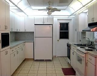 5th image of 2527 Fillmore St