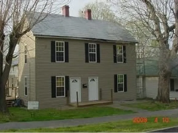 404 W Poplar St, Johnson City, TN 37604