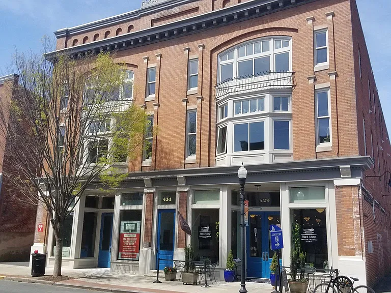 431 Race St #205 — Photo 2