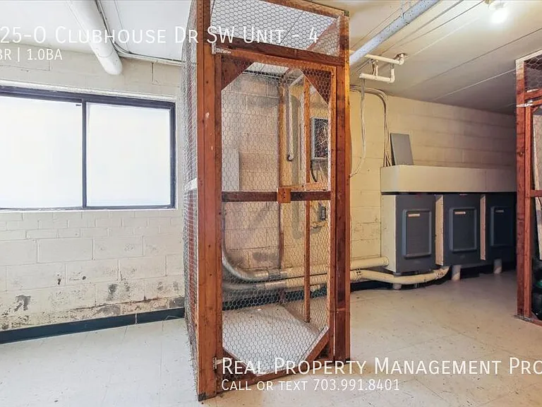 125O Clubhouse Dr SW #4 — Photo 20