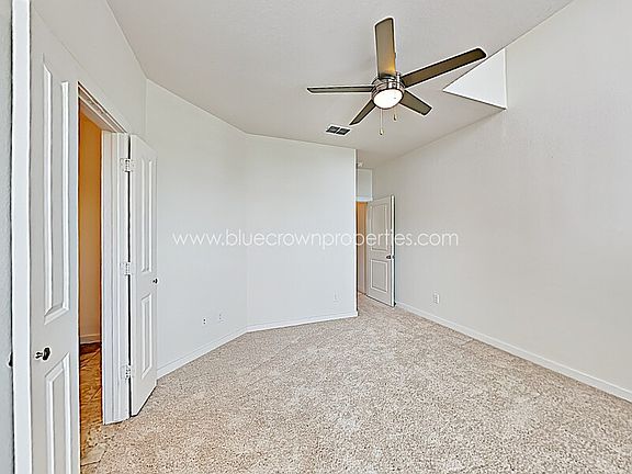 5th image of 5903 Lindell Ave Unit E