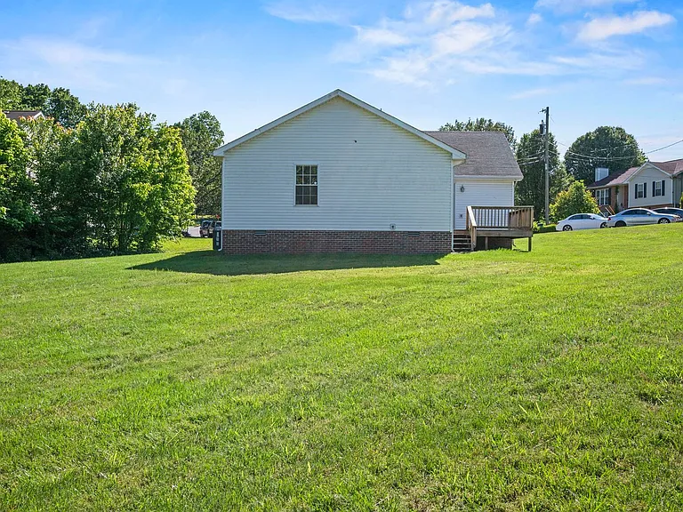 1043 Holly Rock Ct — Photo 21