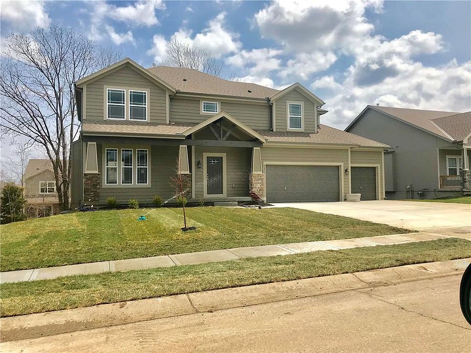 1st image of 5217 Meadowview Dr