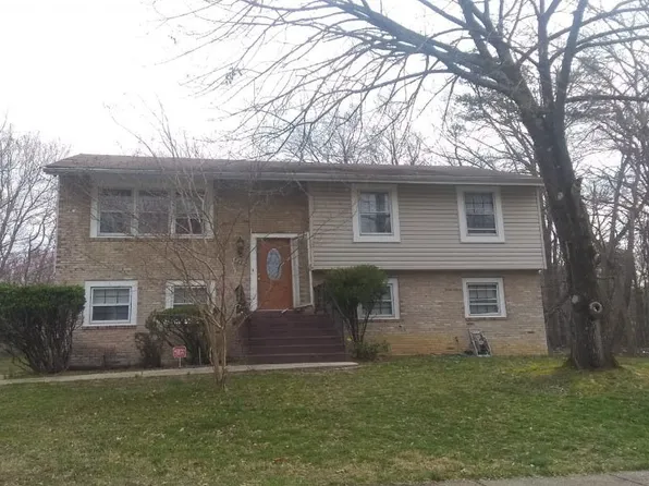 8308 Arden Ln, Fort Washington, MD 20744