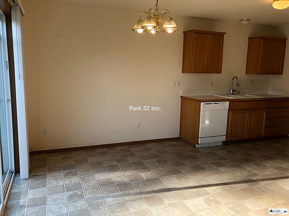 4th image of 240 174th St S