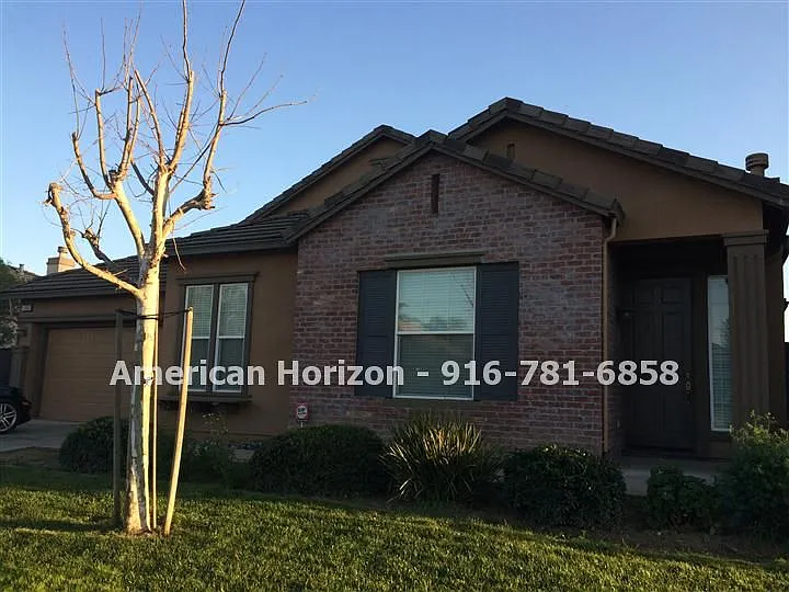 1500 43rd Ave photo 1