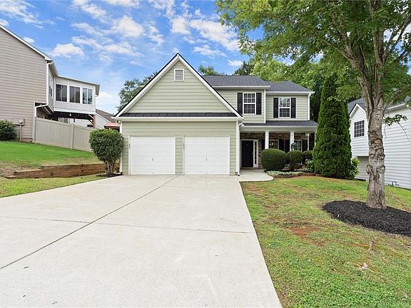2nd image of 3075 Landington Dr
