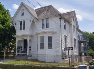 45 Cliff St APT 1, Norwich, CT 06360