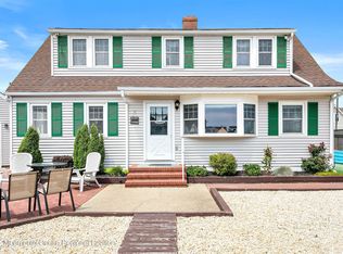 83 N Ohio Ave, Long Beach Twp, NJ 08008