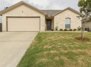 213 Copper Ln, Jarrell, TX 76537