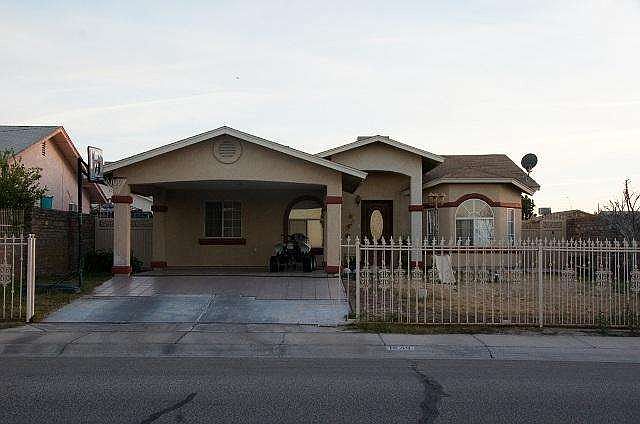 1st image of 1449 W California St