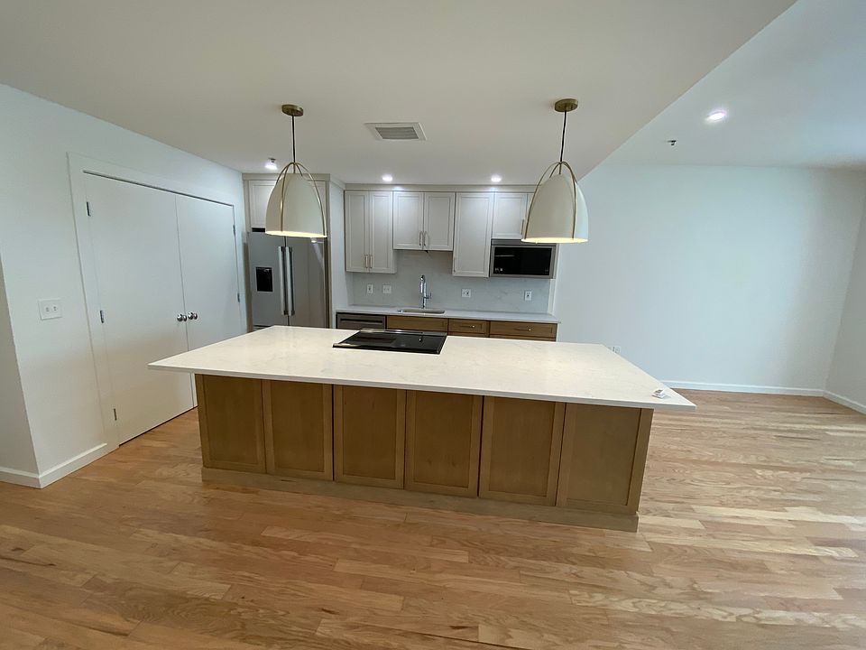 New kitchen cabinets and counters