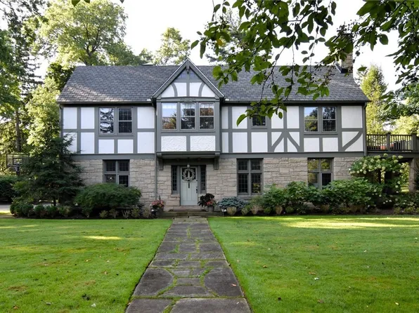 19600 Shaker Blvd, Shaker Heights, OH 44122