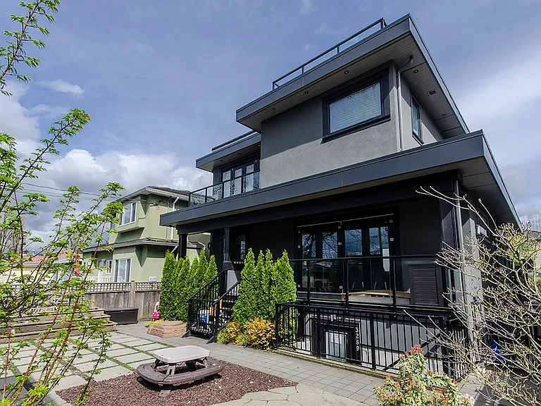 3287 Matapan Cres — Photo 23