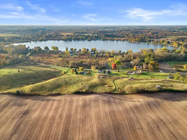 7542 W WATERFORD ROAD #Lt3, Hartford, WI 53027