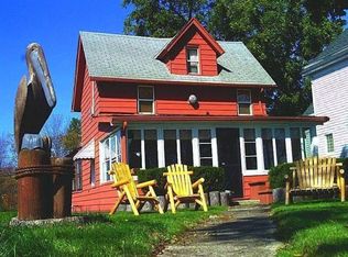 1900 E River Rd, Grand Island, NY 14072