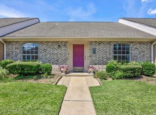 1175 Green Meadow St, Beaumont, TX 77706