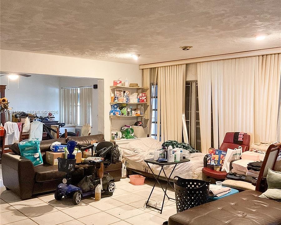 1st image of 2515 SW 44th Ave