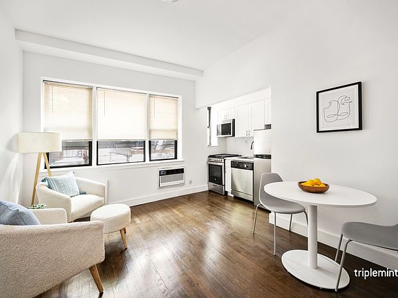 2nd image of 49 Morton St APT 1C