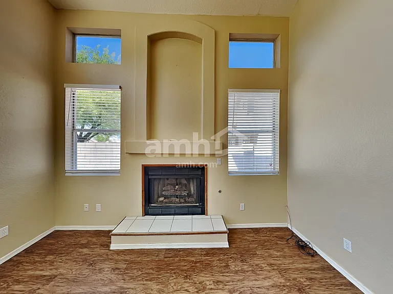 6760 W Alegria Dr — Photo 6