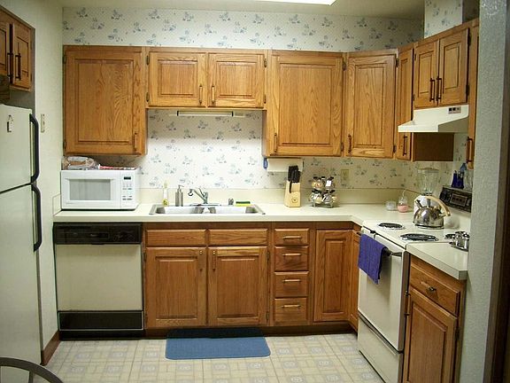 Dishwasher and Microwave