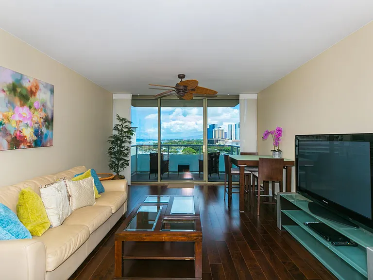 1551 Ala Wai Blvd #1204 — Photo 2
