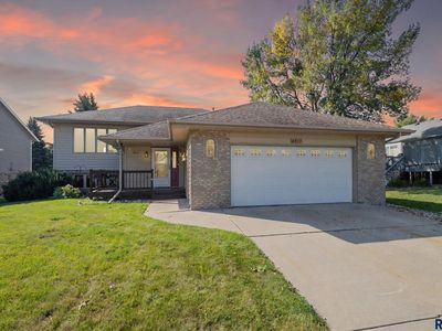 4913 E 33rd St, Sioux Falls, SD, 57110
