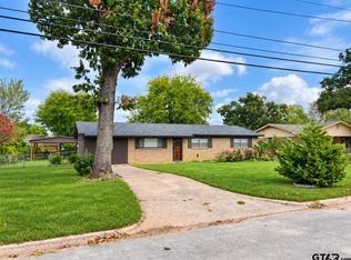 304 Bonita St, Jacksonville, TX 75766