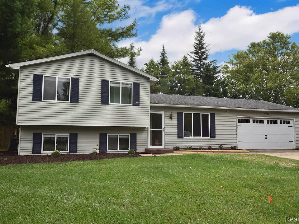1st image of 208 Lindenwood Dr
