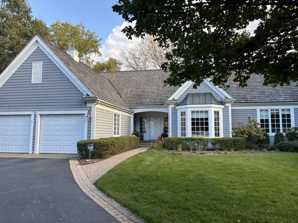703 S Bristol Ct, Lake Forest, IL 60045