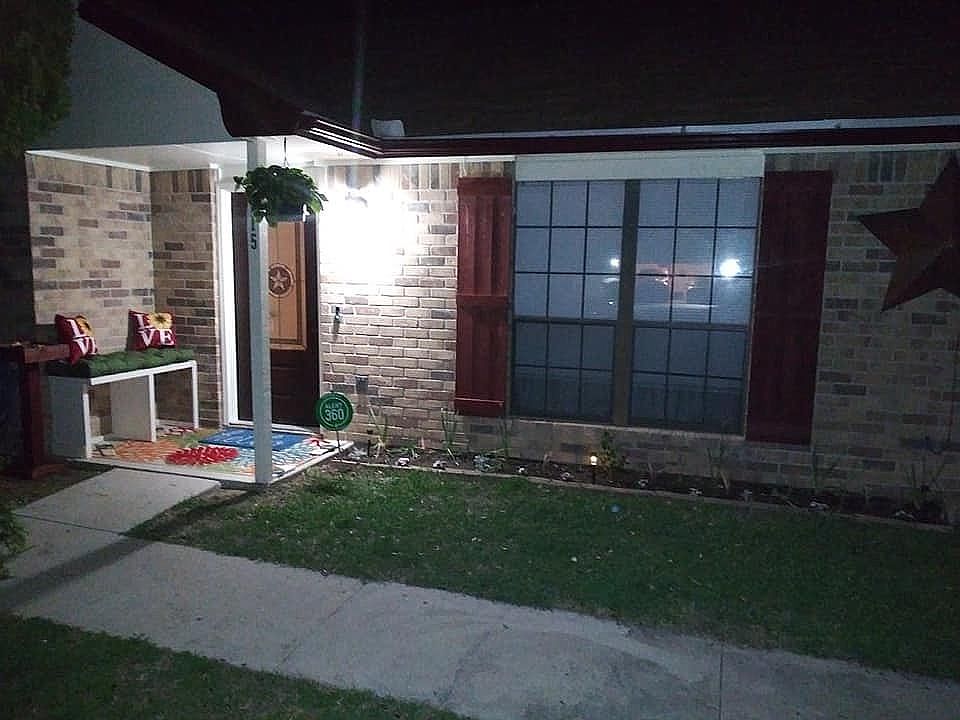 1st image of 115 Nelson Dr