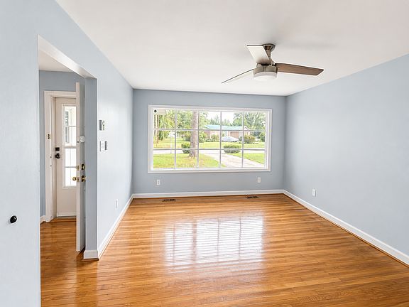 5th image of 6350 Rannock Dr
