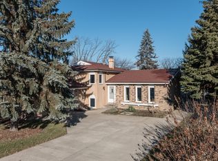 1686 W Rampart Rd, Addison, IL 60101