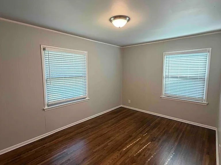 3616 E 40th Pl — Photo 9