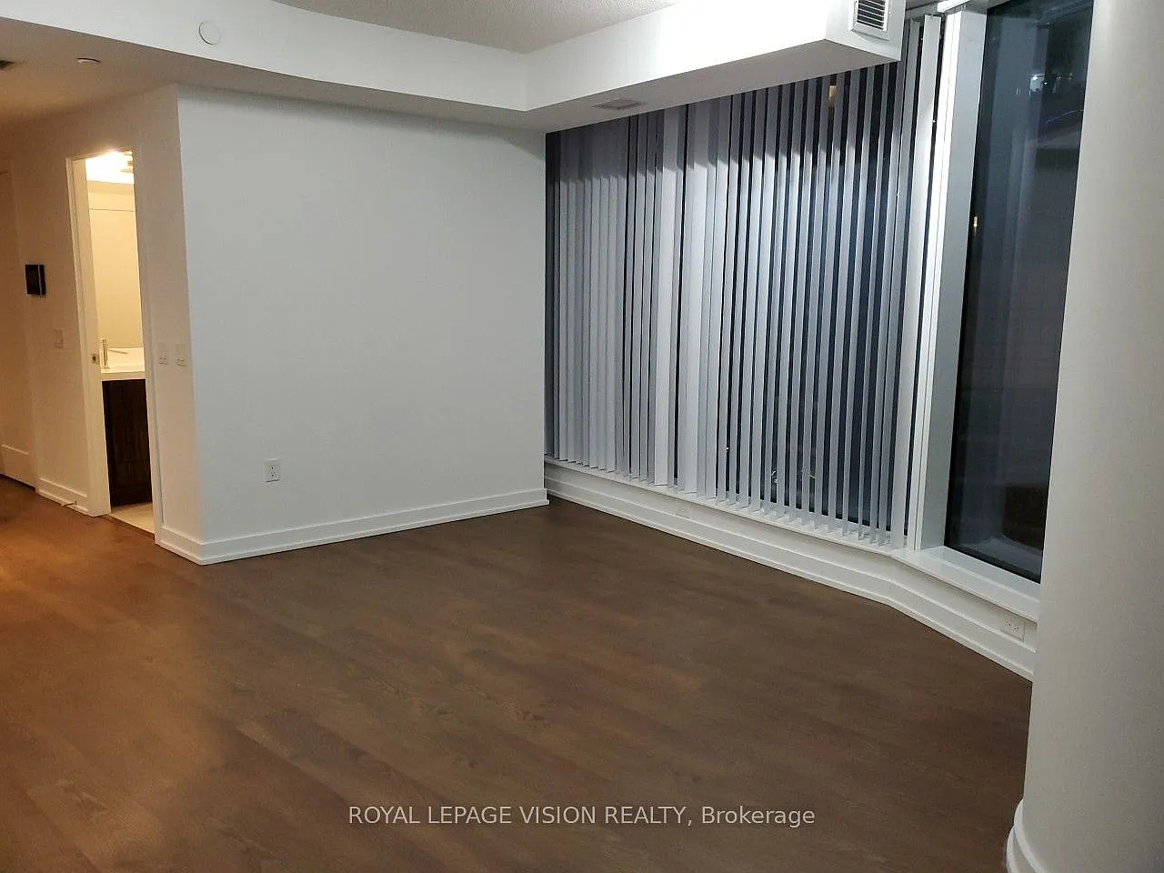 10 York St — Photo 3