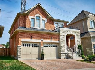 152 Braebrook Dr, Whitby, ON L1R 0M9