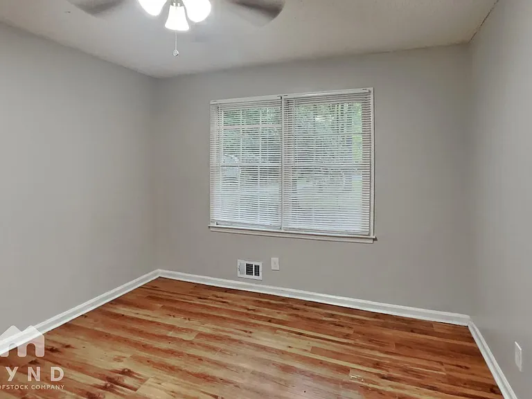 121 Chip Pl — Photo 17