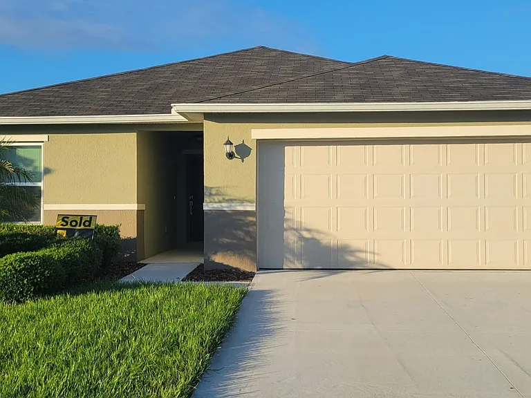 16536 Centipede St — Photo 1