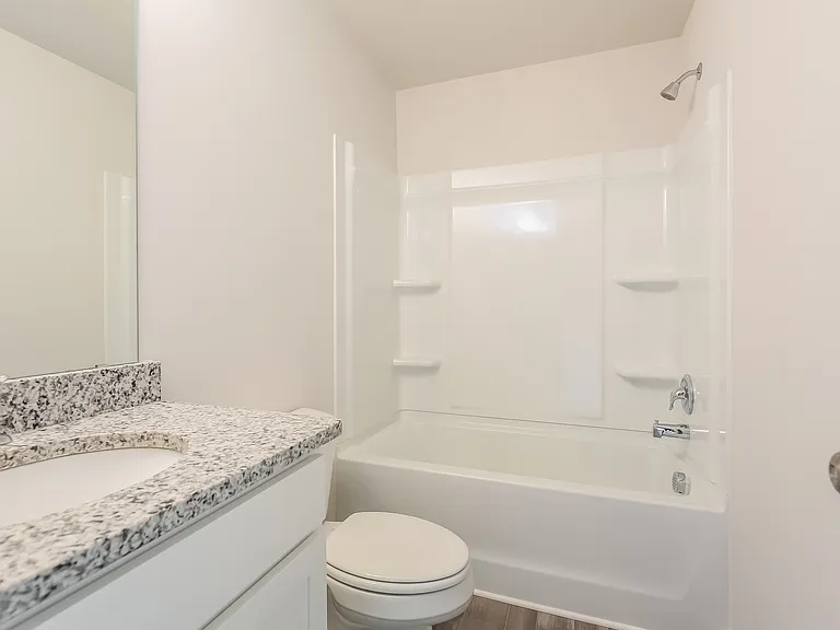 679 Farmstead Trl — Photo 14