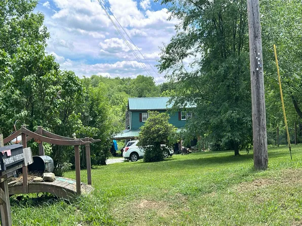123 Bouch Rd, Kittanning, PA 16201