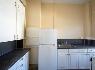 715 SW King Ave APT 21, Portland, OR 97205